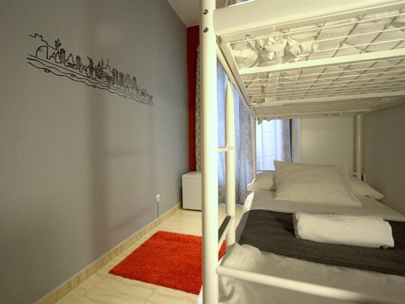 Hostel Artistic Barcelona Bagian luar foto